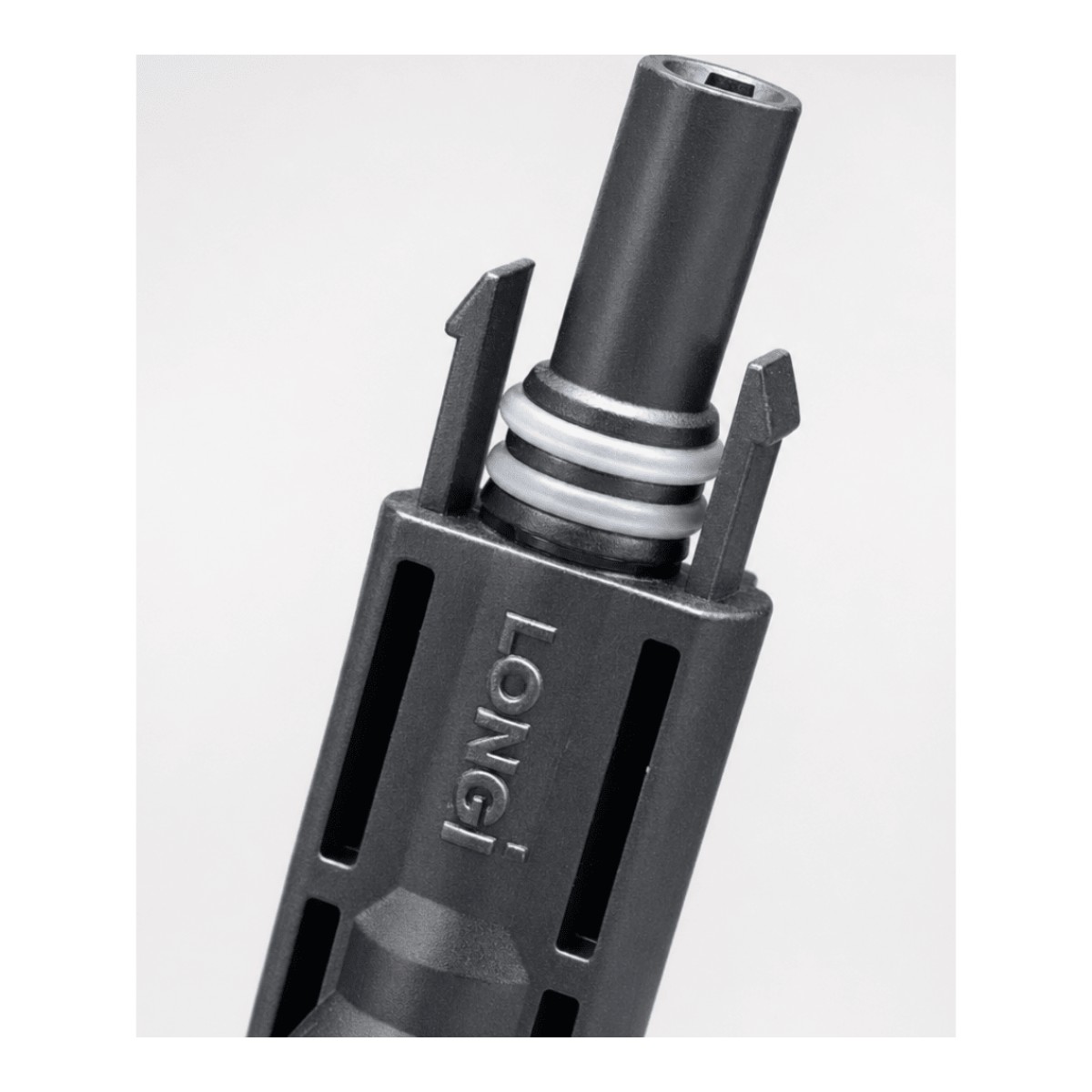 Conector Solar MC4 LONGi Sea-Shield / 1500 Vcc / 40 A (IEC) / 30 A (UL) / IP68 Sumergible 1.2 m (3.9 ft) / Doble Anillo de Sellado / Cable 4-6 mm²