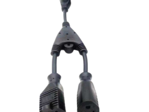 Cable con derivación Vca / 1 Entrada macho Vca / 2 salidas hembra Vca