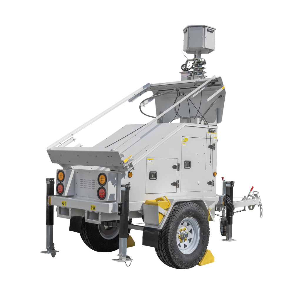 Traila / Remolque con Mástil Retráctil de 7.5 m. para Videovigilancia o Iluminación, con Bases para Instalar Paneles Solares y Baterías (No incluidos)