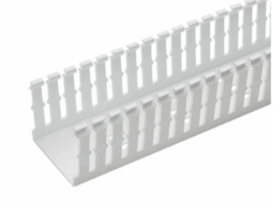 Canaleta Ranurada de PVC Sin Tapa, Tipo F, 32 mm de Ancho, 53.8 mm de Alto y 1.8 m de Largo, Color Blanco