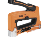 Grapadora para Cables de Voz, Datos y Video (UTP) a Madera / Tablaroca. Compatible con Grapas 450-001, 450-002, 450-003