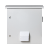 Gabinete Ventilado de Acero IP55 Uso en Exterior (593 x 609 x 399 mm) con Placa Trasera Interior Metálica y Compuerta Inferior Atornillable. Incluye Ventilador, Ventilas, filtros, Montaje Rack 19", Terminal de Tierra Física, Chapas y Ll