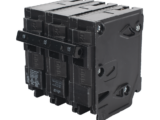 Interruptor automático enchufable tipo QP 3 polos, 15 amp