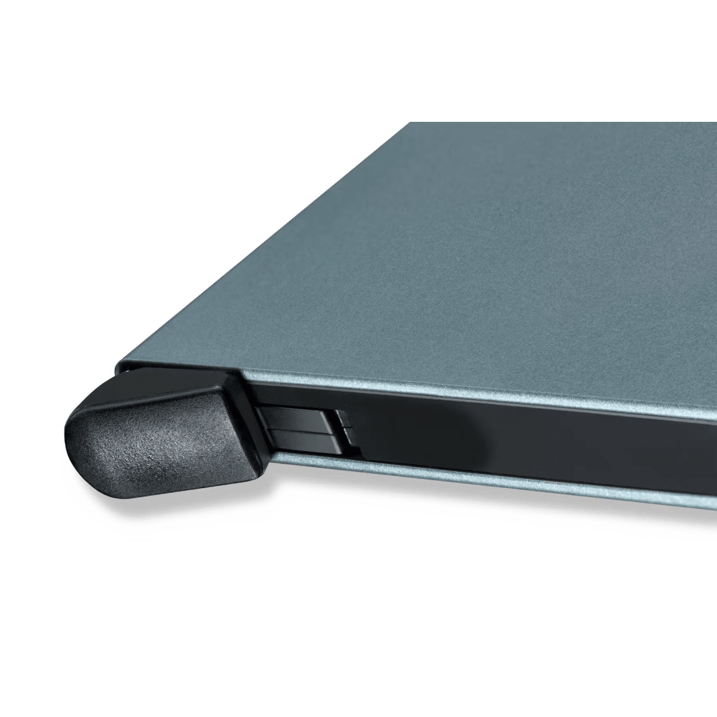 Tarjetero / Almacenamiento Seguro 4-6 Tarjetas / Aluminio Duradero / Protección RFID / Sistema Deslizamiento Patentado / Color Gris. - Image 9