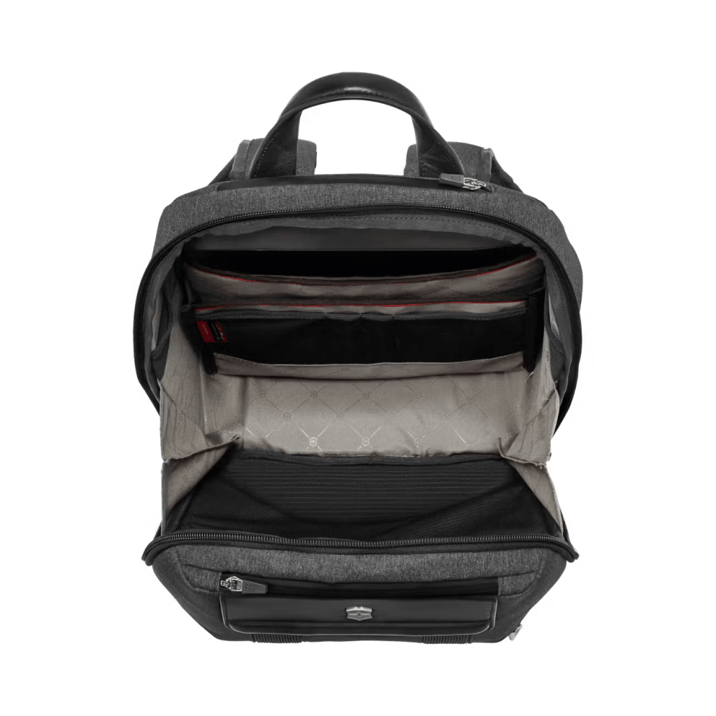 Mochila Urbana con Bolsillos para Laptop y Tablet. - Image 7