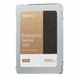 SSD SATA de 2,5″ Serie Enterprise | 7000 GB | Alto Rendimiento Estable | Resistencia Empresarial | Protección de Datos Integral | Análisis de Vida Útil | Compatibilidad con Synology DSM | Garantía de 3 Años.