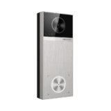 Videoportero / 4 Megapixel / Ángulo de Visión 150° / Control de 2 Cerraduras / Desbloqueo por Tarjeta, Hik-Connect y Estación Interior / IP65 / PoE IEEE802.3at / Compatibilidad ONVIF / H.265