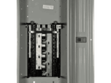Centro de carga monofásico 1 Fase, 3 Hilos para interruptores QP, de 30 polos - 48 Circuitos, 120/240vca, Barras de aluminio 200 Amp, Nema 1, uso interior. Incluye tapa.